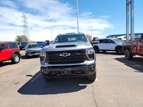 Certified 2026 Chevrolet Silverado 2500 ZR2 image 2