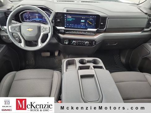 Used 2024 Chevrolet Silverado 1500 LT AWD/4WD image 24