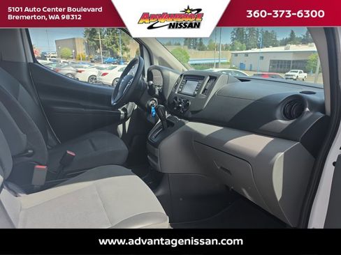 Used 2019 Nissan NV200 SV w/ Navigation Package FWD image 25