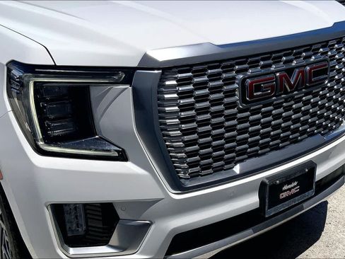 Used 2021 GMC Yukon Denali AWD/4WD image 33