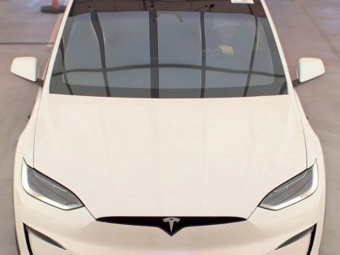 Used 2025 Tesla Model X AWD/4WD image 2