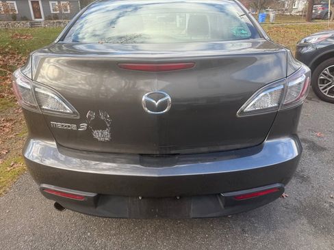 Used 2011 MAZDA MAZDA3 i Touring image 5