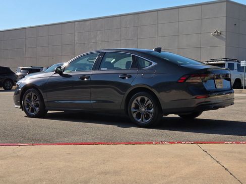Used 2024 Honda Accord EX image 5