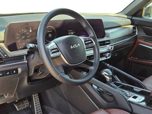 Certified 2024 Kia Telluride SX FWD image 16