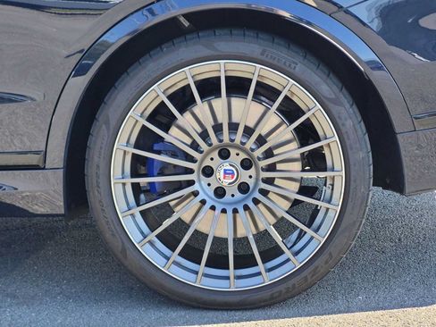 Used 2024 BMW ALPINA XB7 AWD/4WD image 14