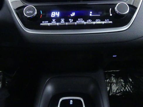 Used 2024 Toyota Corolla LE image 13