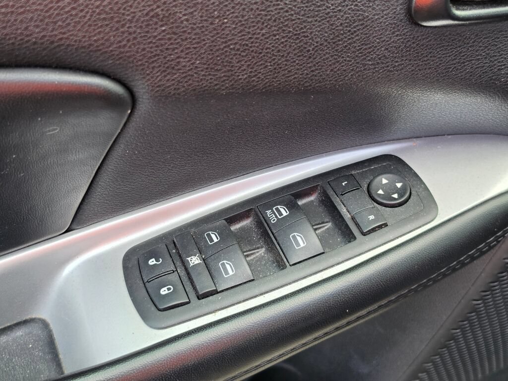 Used 2014 Dodge Journey American Value Package FWD image 22