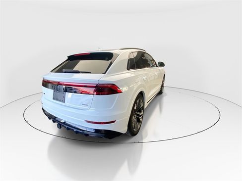 New 2026 Audi Q8 Premium Plus image 8
