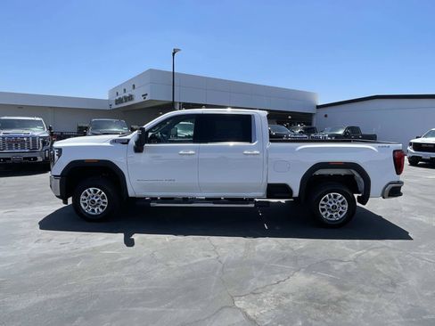 New 2026 GMC Sierra 2500 SLE w/ Preferred Package AWD/4WD image 8