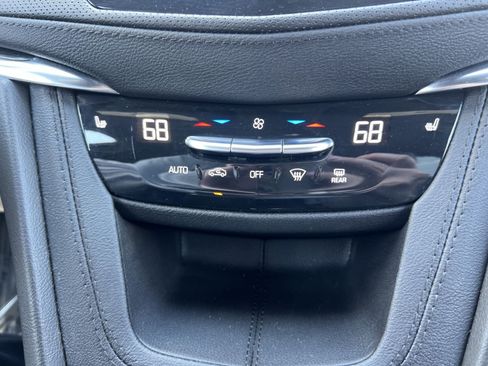 Used 2023 Cadillac XT5 Premium Luxury AWD/4WD image 21