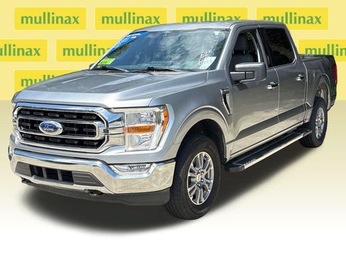 Certified 2022 Ford F150 XLT w/ Equipment Group 301A Mid AWD/4WD image 13