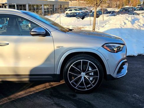 New 2026 Mercedes-Benz GLA 35 AMG 4MATIC image 5