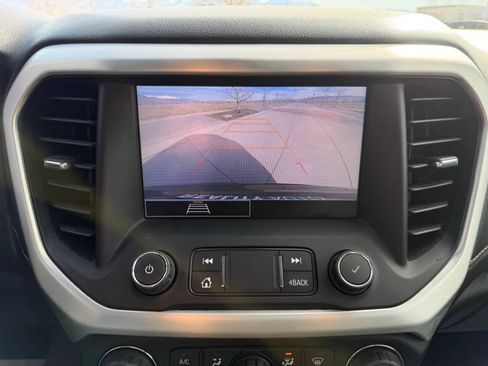 Used 2021 GMC Acadia SLE AWD/4WD image 31