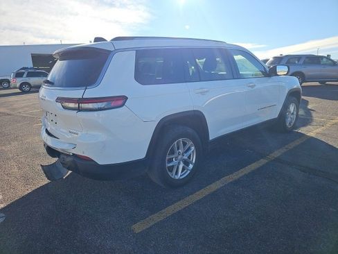 Used 2021 Jeep Grand Cherokee L Laredo w/ Luxury Tech Group I image 5