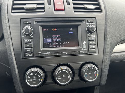 Used 2012 Subaru Impreza 2.0i Limited image 13