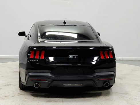 Used 2024 Ford Mustang GT image 6