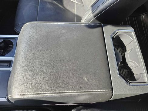 Used 2015 Ford F150 Lariat image 19