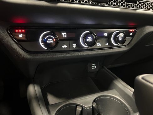 New 2025 Honda HR-V Sport image 15