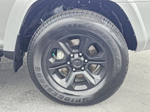 Used 2023 Toyota 4Runner SR5 Premium w/ Moonroof Package image 9