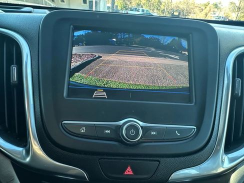 Used 2020 Chevrolet Equinox LS w/ LPO, Roadside Safety Package image 30