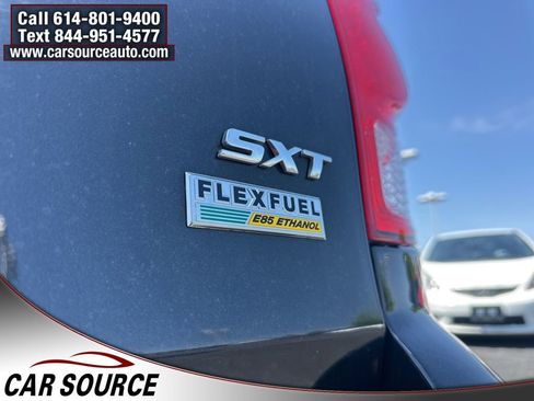 Used 2019 Dodge Grand Caravan SXT FWD image 7