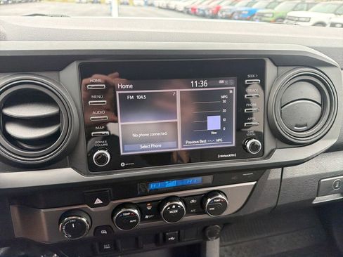 Used 2023 Toyota Tacoma SR image 18