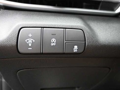 New 2026 Hyundai Elantra SE FWD image 22