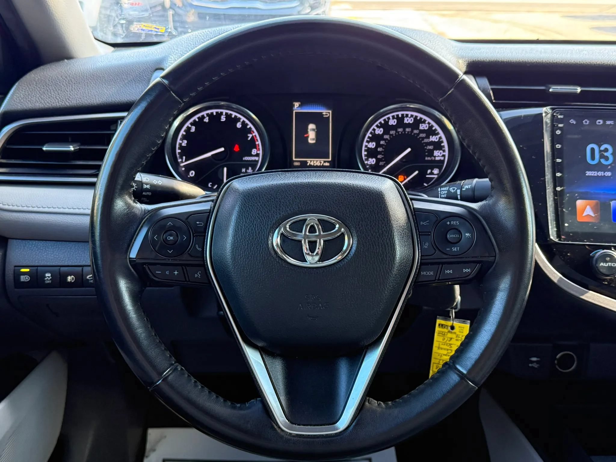 Used 2019 Toyota Camry SE FWD image 7