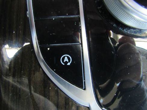 Used 2019 Mercedes-Benz C 300 Sedan image 51