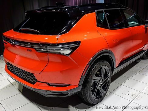 New 2026 Chevrolet Equinox EV RS image 7