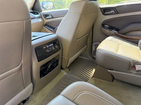 Used 2017 Chevrolet Tahoe Premier AWD/4WD image 14