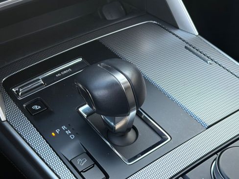 Certified 2024 MAZDA CX-90 Plug-In Hybrid w/ Preferred AWD/4WD image 21