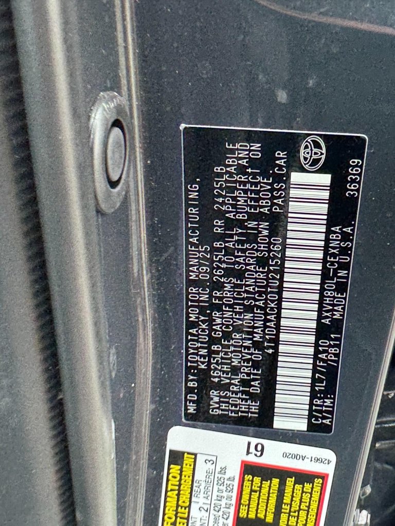 Used 2026 Toyota Camry LE FWD image 31