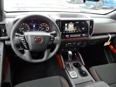 New 2026 Nissan Frontier PRO-4X w/ Pro-4x Convenience Package image 8