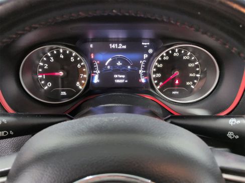 Used 2020 Jeep Compass Trailhawk image 33