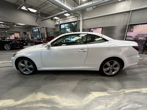 Used 2010 Lexus IS 250C image 35