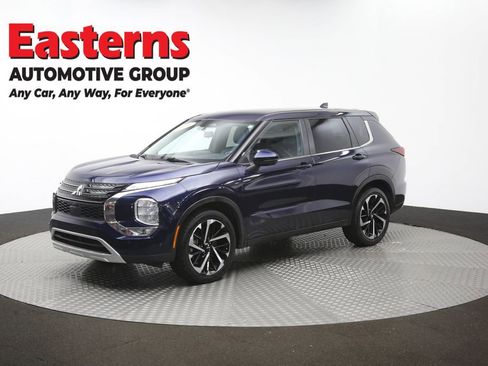 Used 2024 Mitsubishi Outlander SE FWD image 61