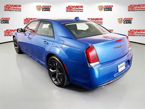 Used 2021 Chrysler 300 Touring w/ Sport Appearance Package image 2