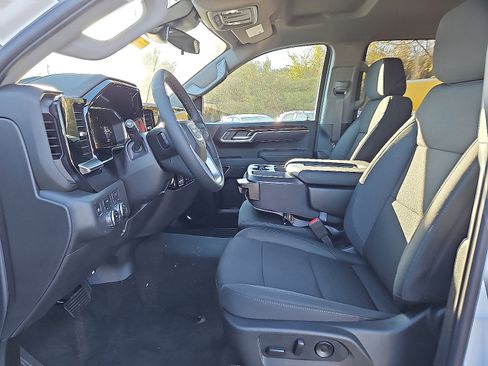 New 2026 GMC Sierra 1500 Elevation image 10