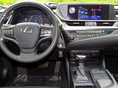 Used 2019 Lexus ES 350 image 19