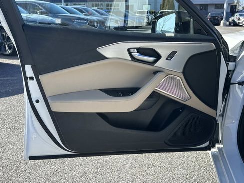 Certified 2025 Acura TLX w/ Technology Package image 17