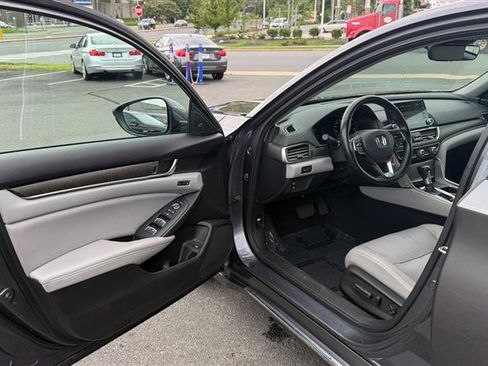 Used 2018 Honda Accord EX-L image 20