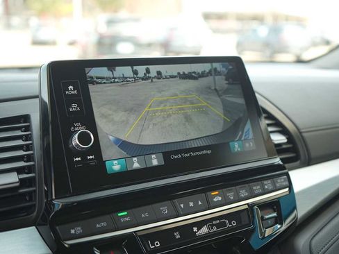 Used 2026 Honda Odyssey EX-L image 22