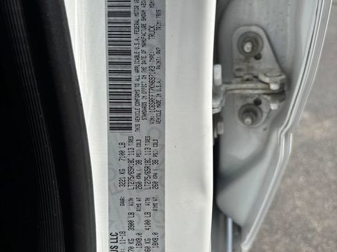 Used 2019 RAM 1500 Big Horn AWD/4WD image 16