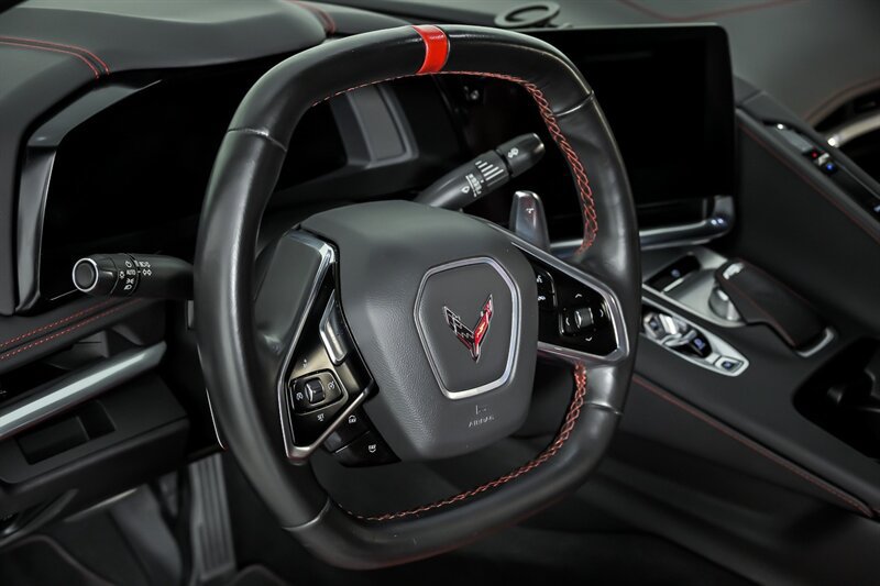 Used 2021 Chevrolet Corvette Stingray Coupe w/ 1LT RWD image 20