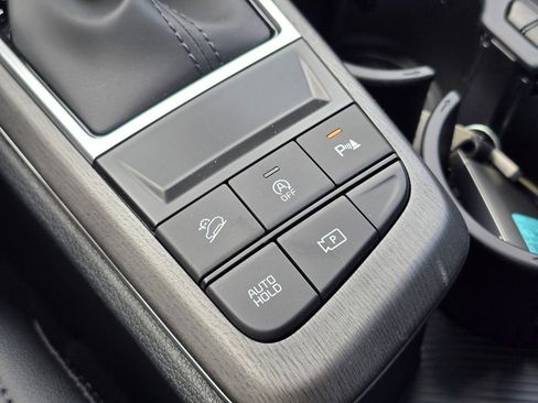 New 2026 Kia Sportage X-Line w/ X-Line Technology Package image 32