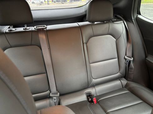 Used 2025 Buick Envista Sport Touring image 31