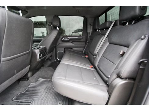 Used 2025 Chevrolet Silverado 2500 LTZ w/ LTZ Convenience Package AWD/4WD image 7