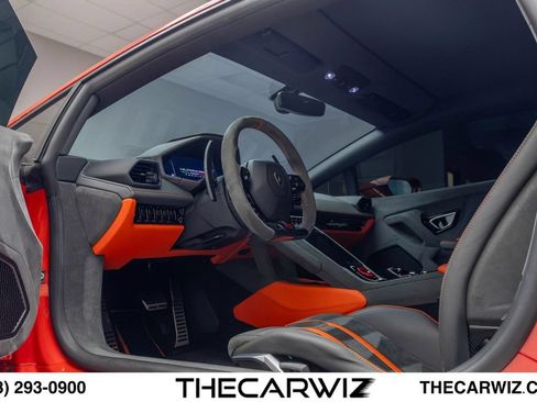 Used 2023 Lamborghini Huracan Tecnica RWD image 46