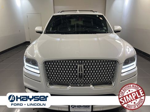 Used 2020 Lincoln Navigator L Reserve w/ Equipment Group 208A Reserve image 2